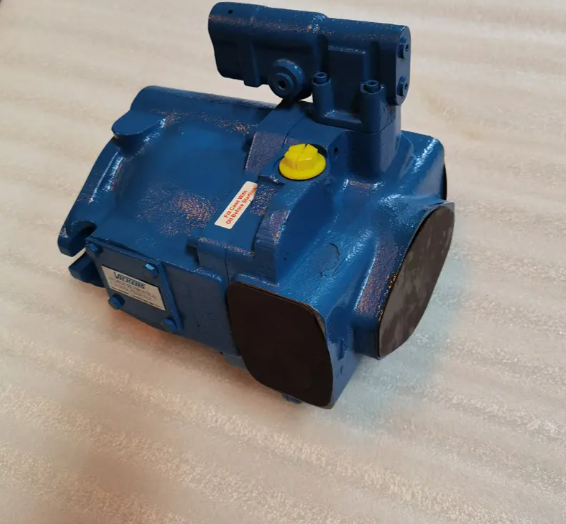 EATON 74624DAV High-pressure pump hydraulic piston pump motor
