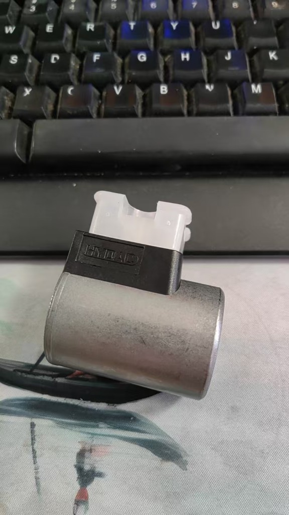 Original HYDAC Coil 915142 Original HYDAC Coil 915142